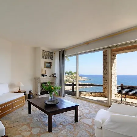 Private Paradise In Greece Vila